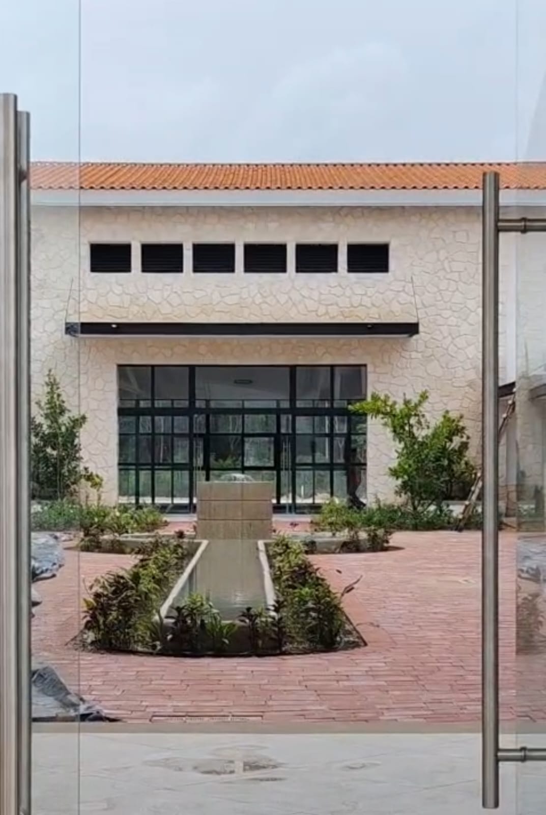 Fachada terminada de una casa residencial